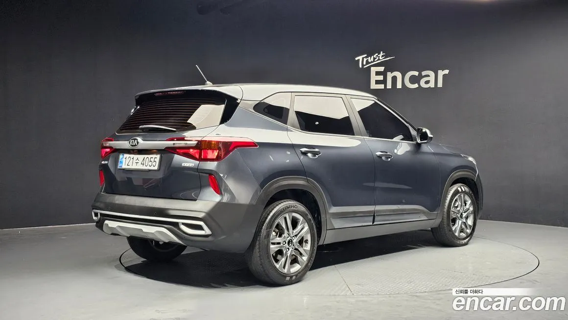 Kia Seltos — фото 2
