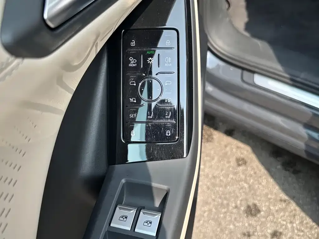 Audi Q6L e-tron 2025 из CN, фото 3