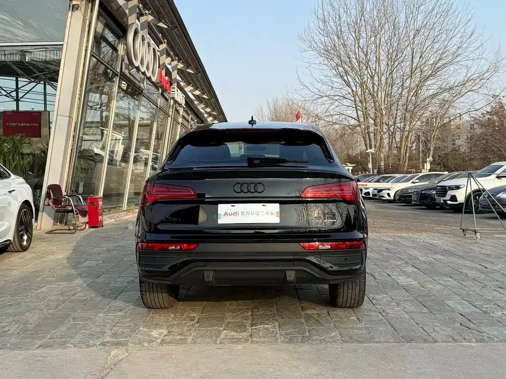 Audi Q5L Sportback 2023 из CN, фото 8