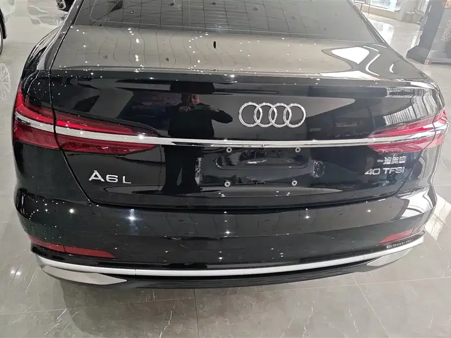Audi A6L — фото 8