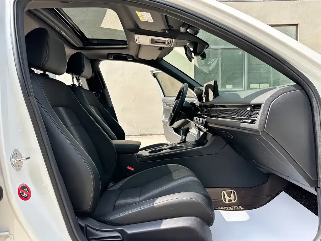 Honda Civic — фото 4