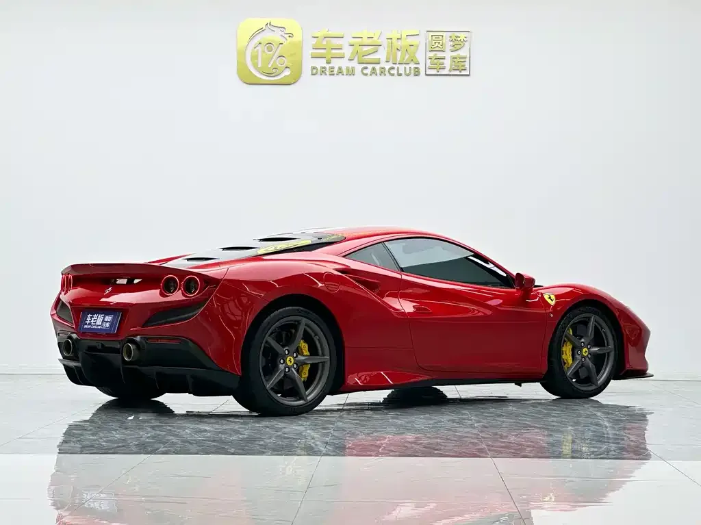 Ferrari F8 — фото 4