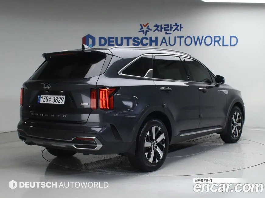 Kia Sorento — фото 2