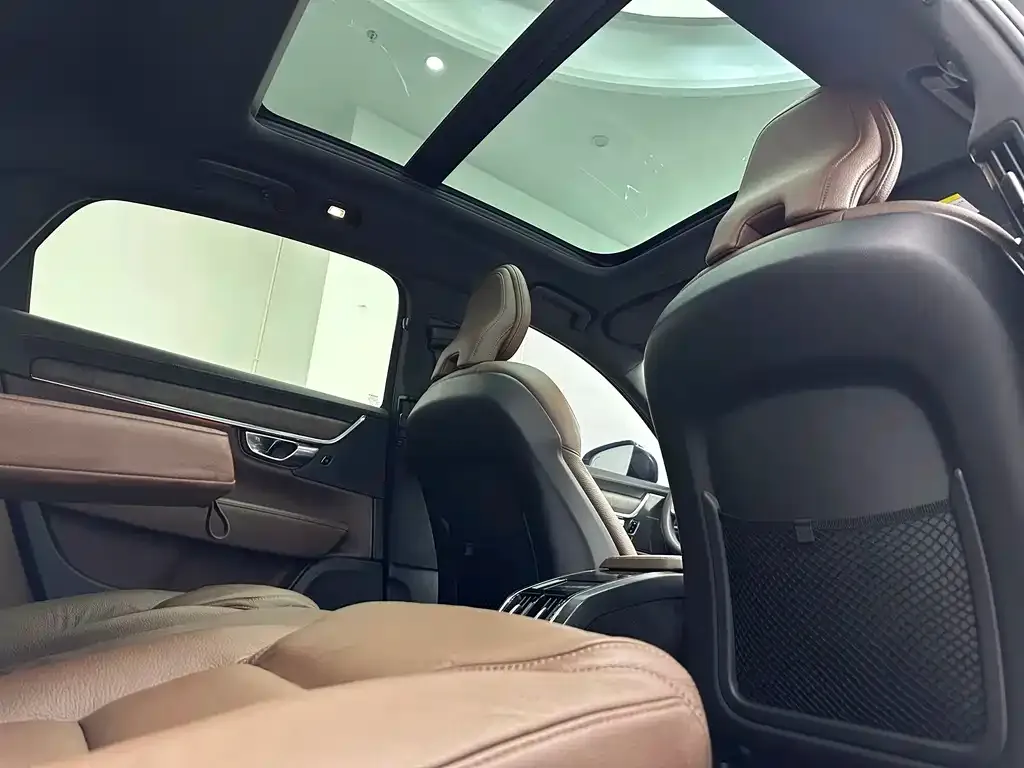 Volvo S90 — фото 6