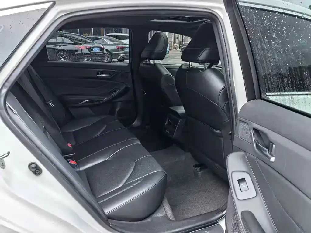 Toyota Avalon 2023 из CN, фото 9
