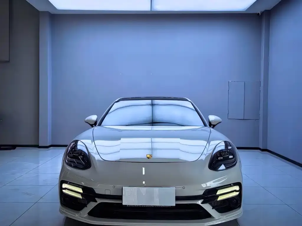 Porsche Panamera — фото 4