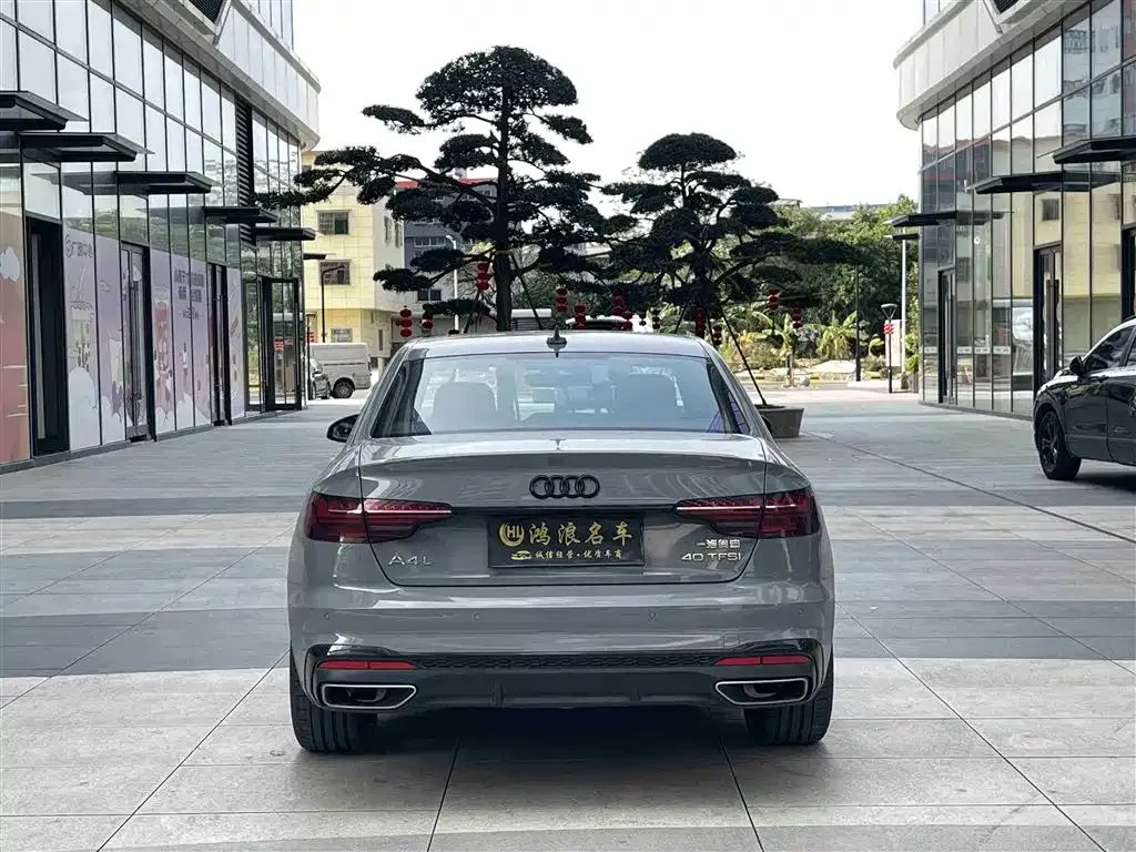 Audi A4L 2024 из CN, фото 4