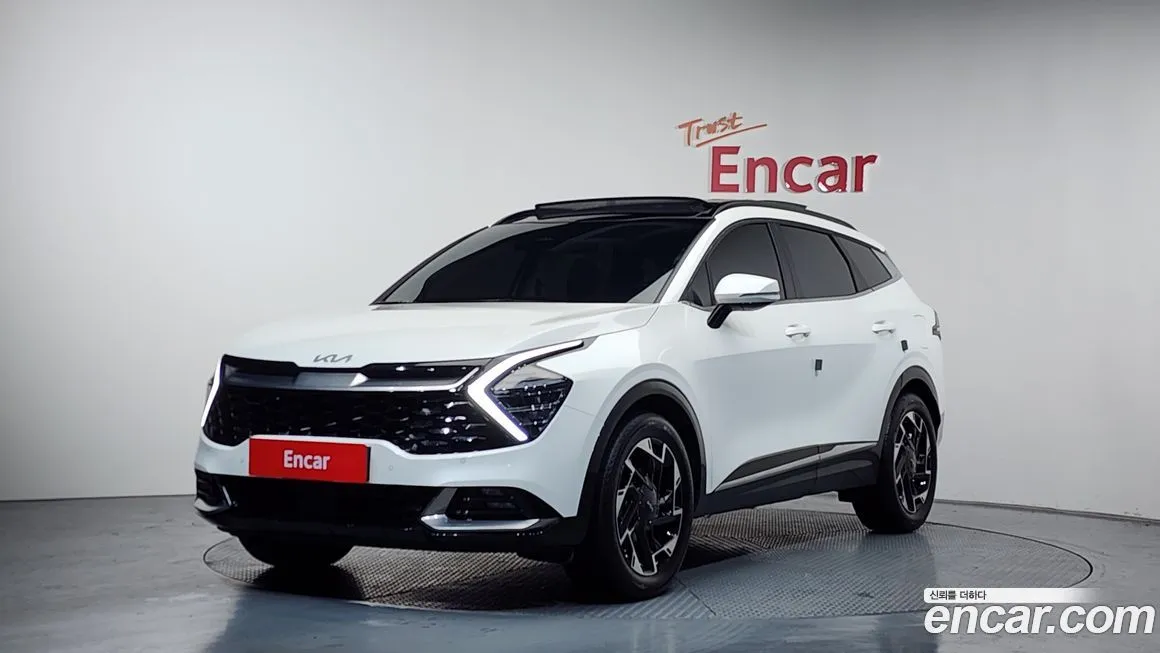 Kia Sportage — фото 1