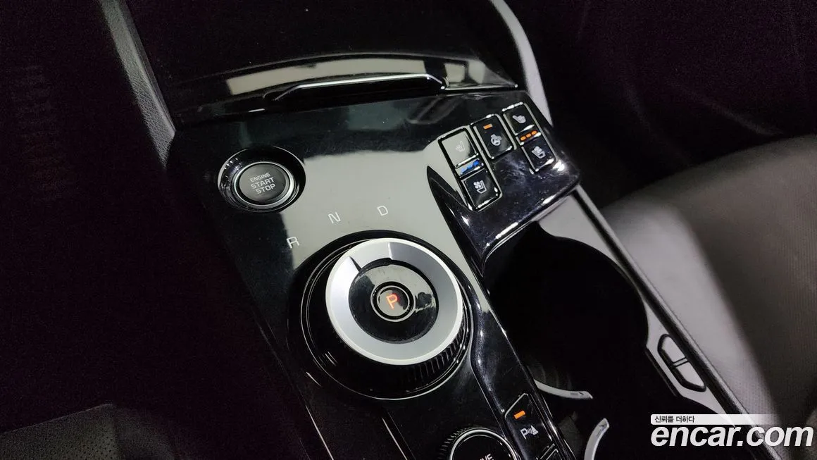 Kia Sportage — фото 9