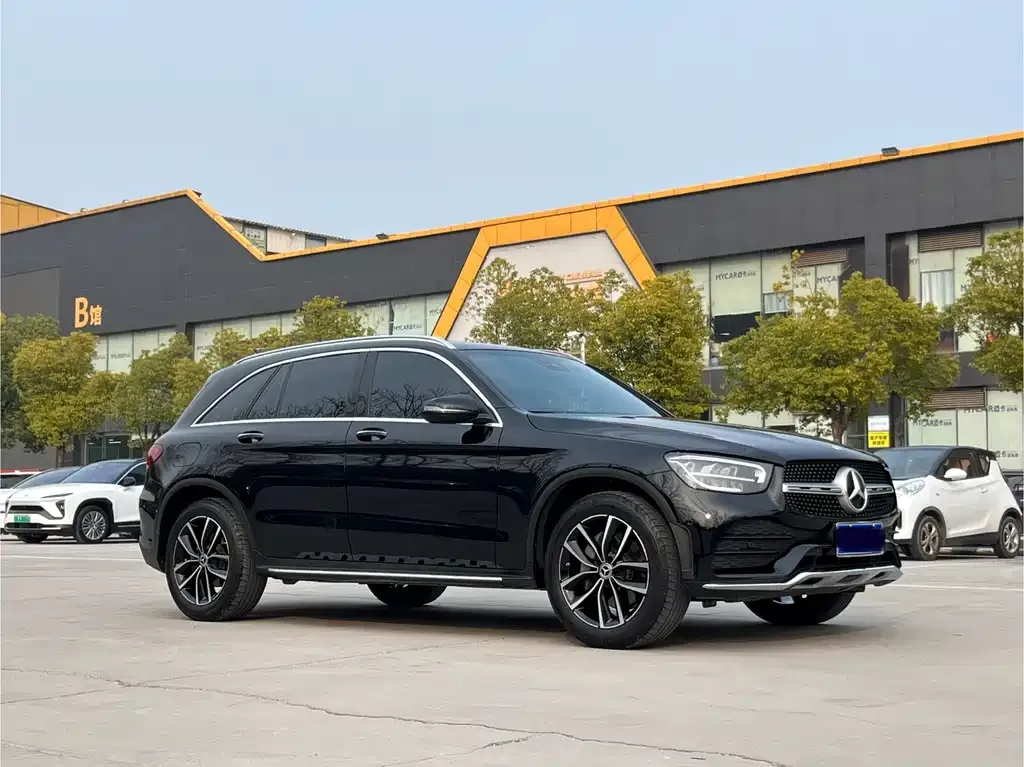 Mercedes-Benz GLC — фото 6