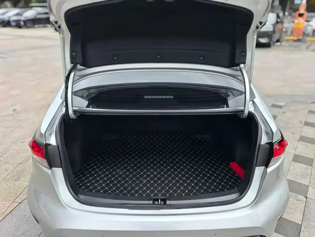 Toyota Levin 2021 из CN, фото 5