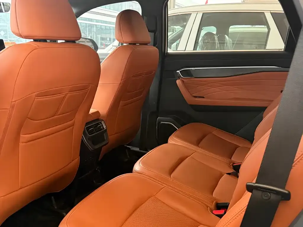 Geely Haoyue L 2024 из CN, фото 6