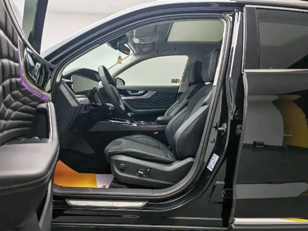 Hongqi HS5 2022 из CN, фото 8