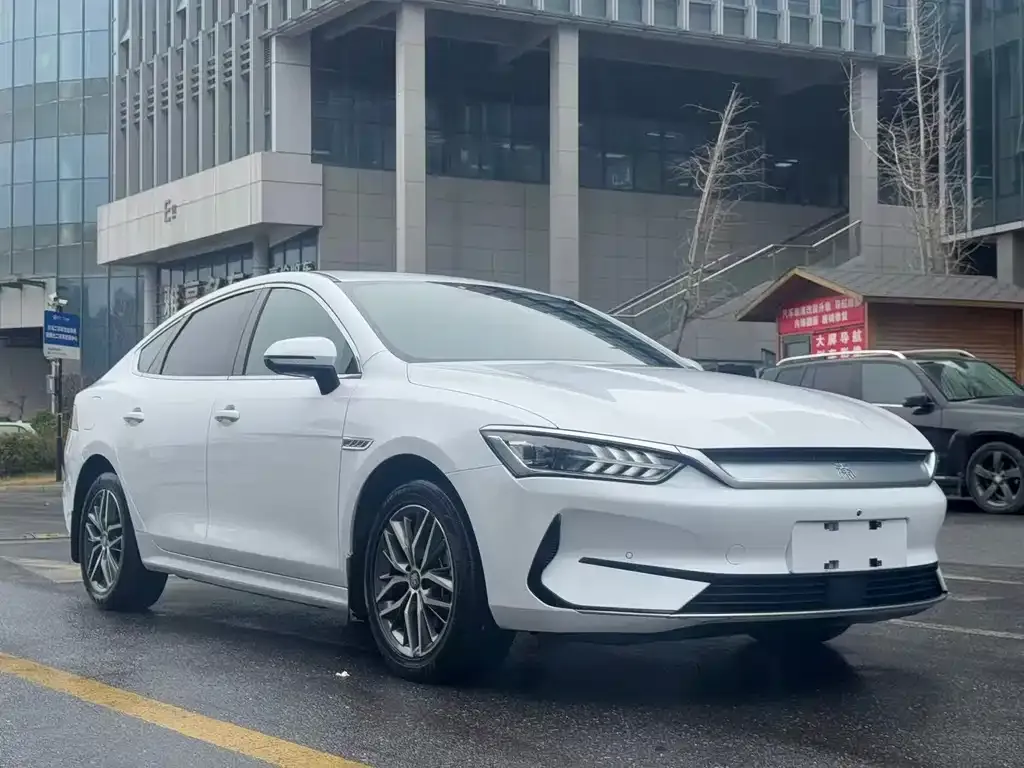 BYD Qin PLUS — фото 8