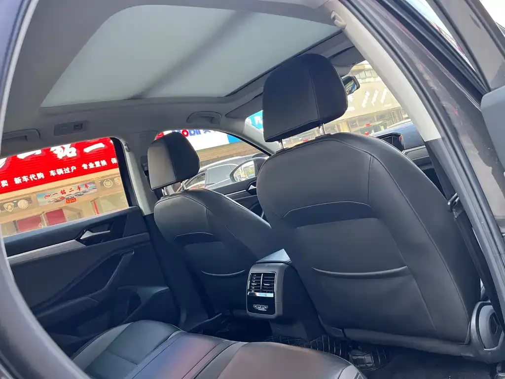 Volkswagen Sagitar 2021 из CN, фото 4