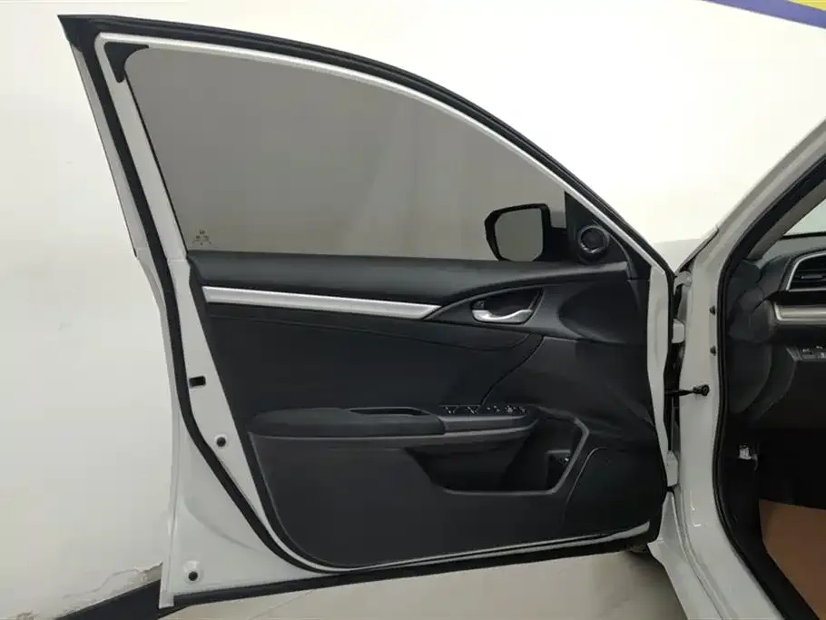 Honda Civic — фото 6