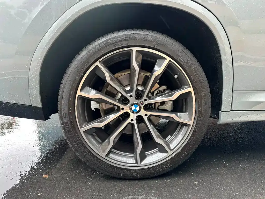 BMW X4 2023 из CN, фото 3
