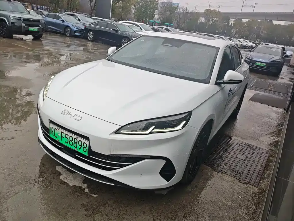 BYD Seal 06 — фото 1