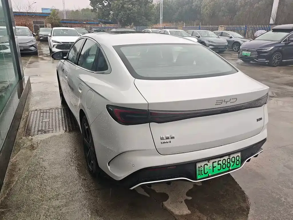 BYD Seal 06 — фото 9