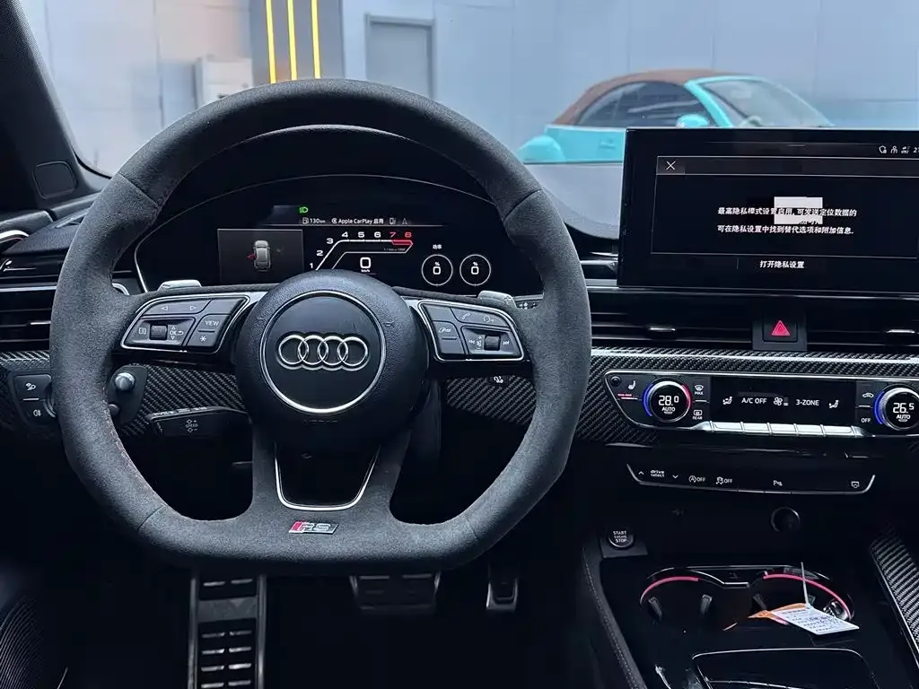 Audi RS 4 — фото 5