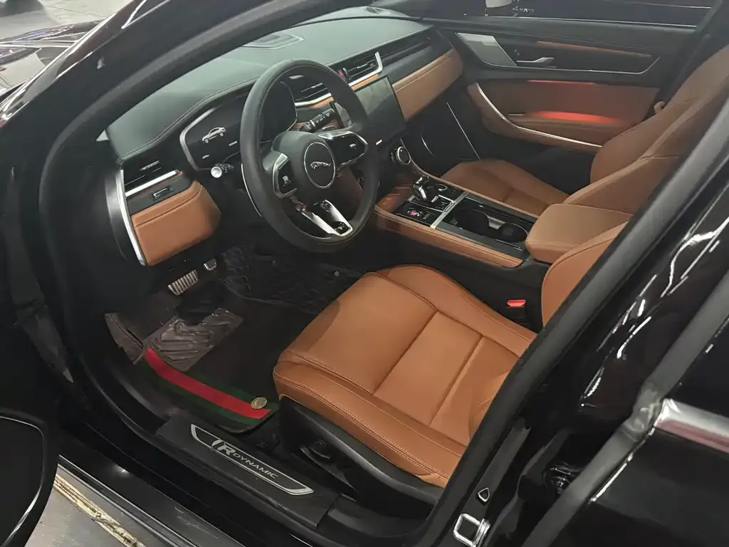 Jaguar XFL 2023 из CN, фото 3