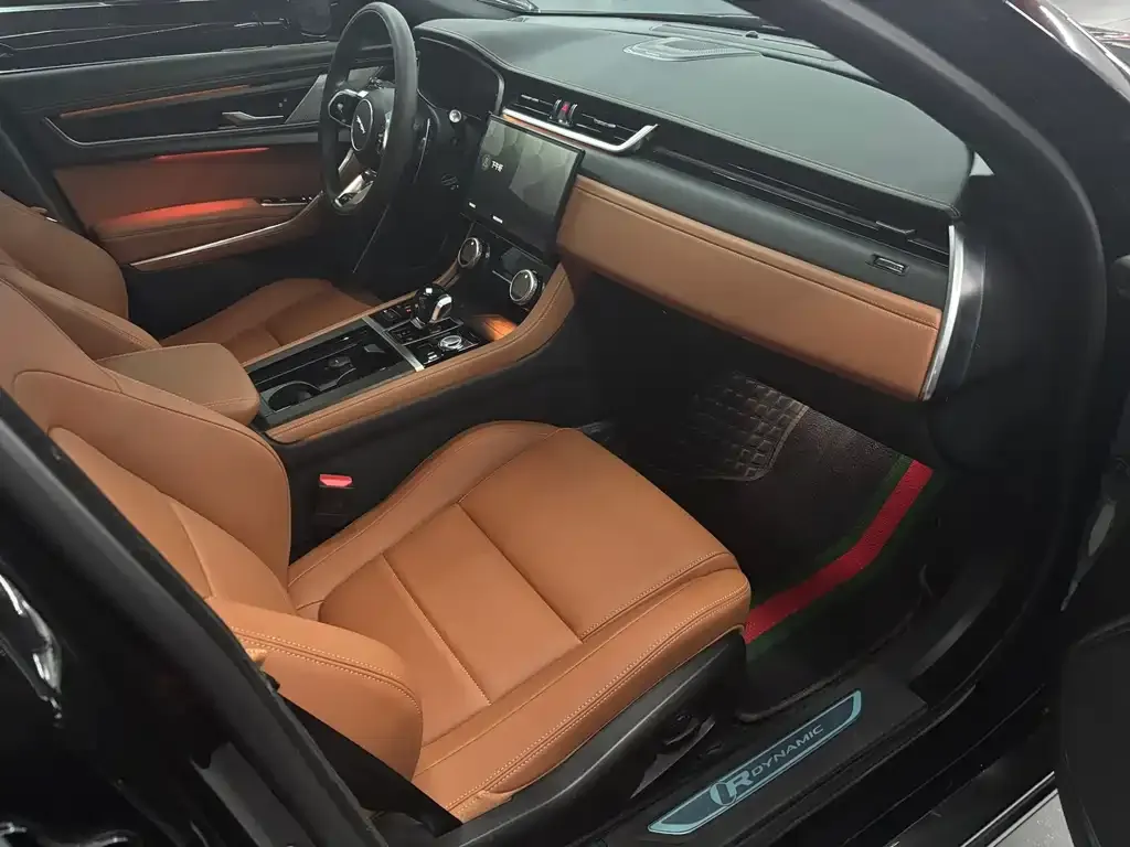 Jaguar XFL 2023 из CN, фото 9