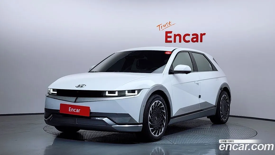 Hyundai Ioniq5 — фото 1