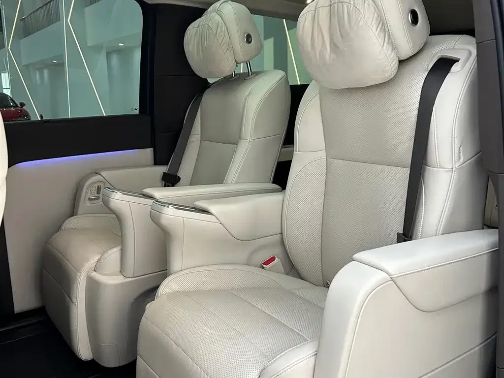 Li Auto Li MEGA 2024 из CN, фото 9