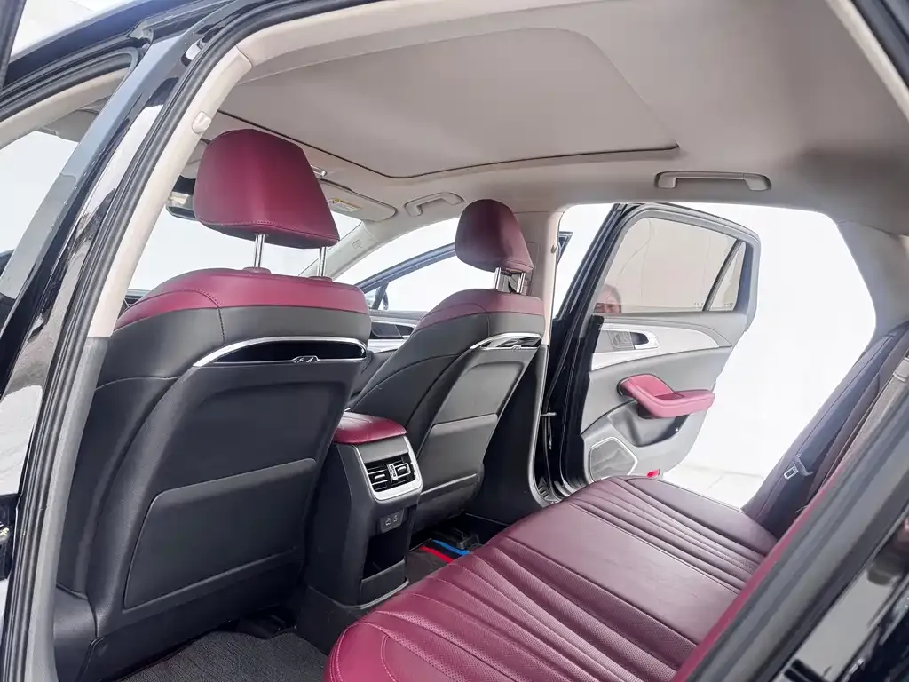 Hongqi H5 2023 из CN, фото 10