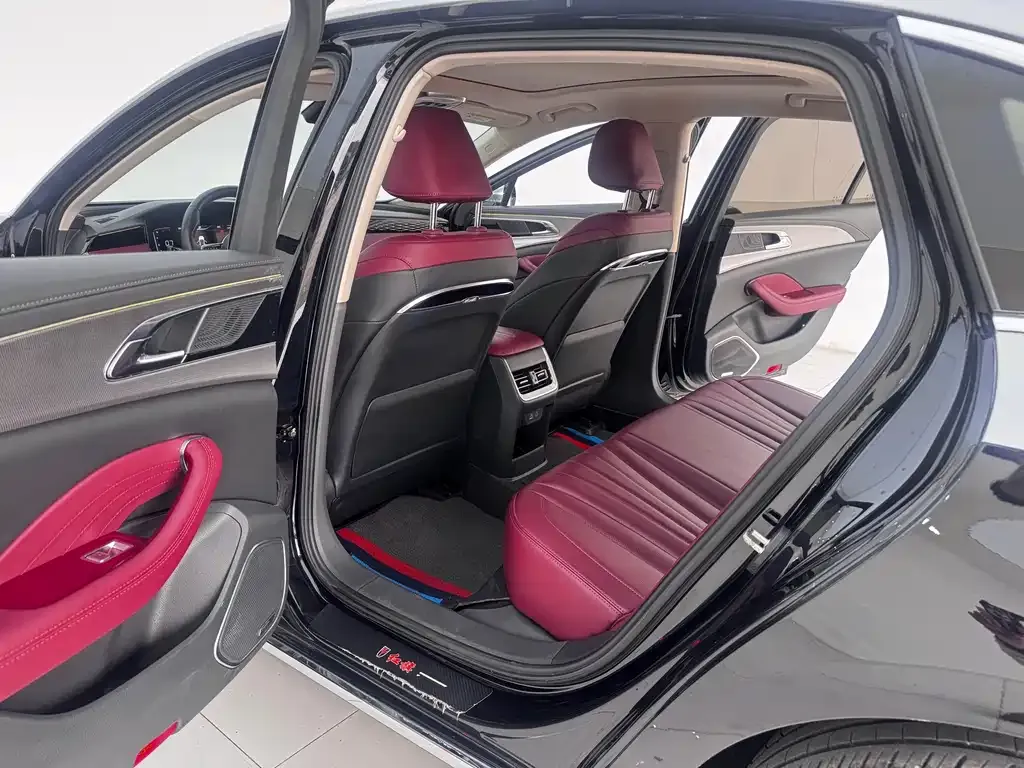 Hongqi H5 2023 из CN, фото 4