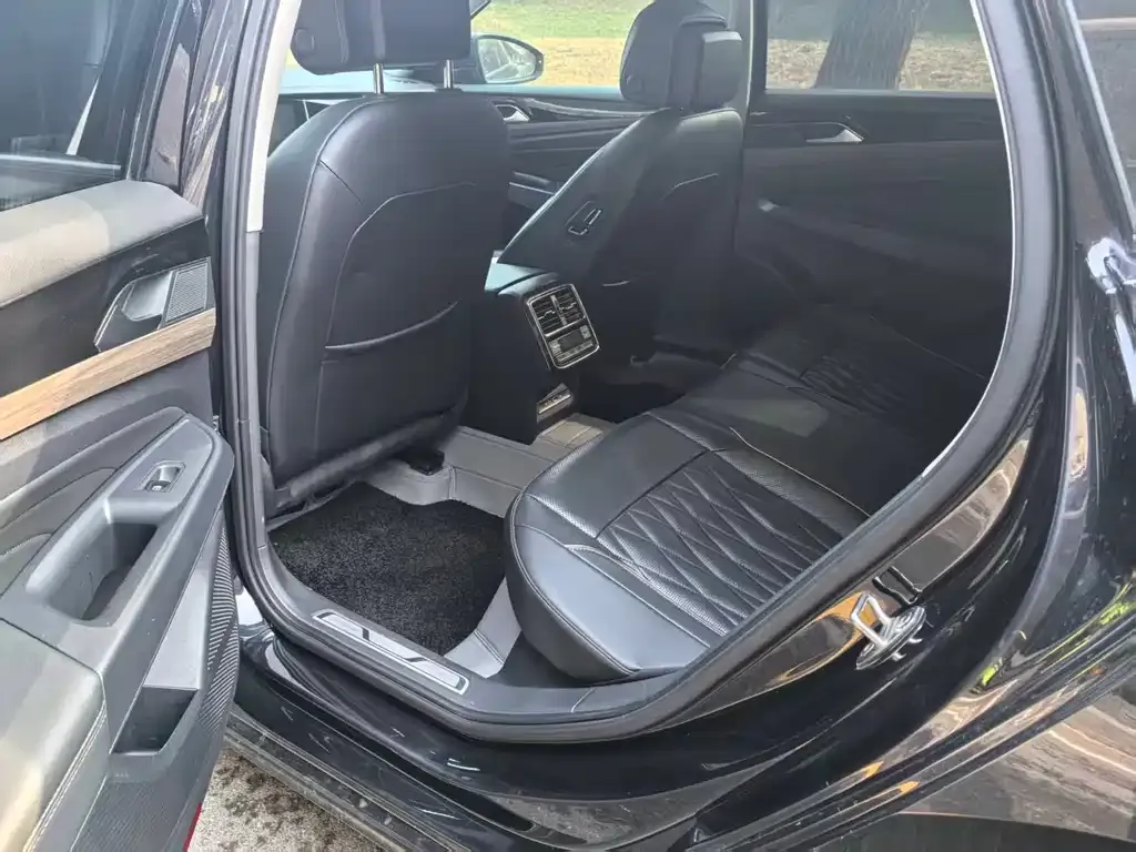 Volkswagen Passat — фото 2