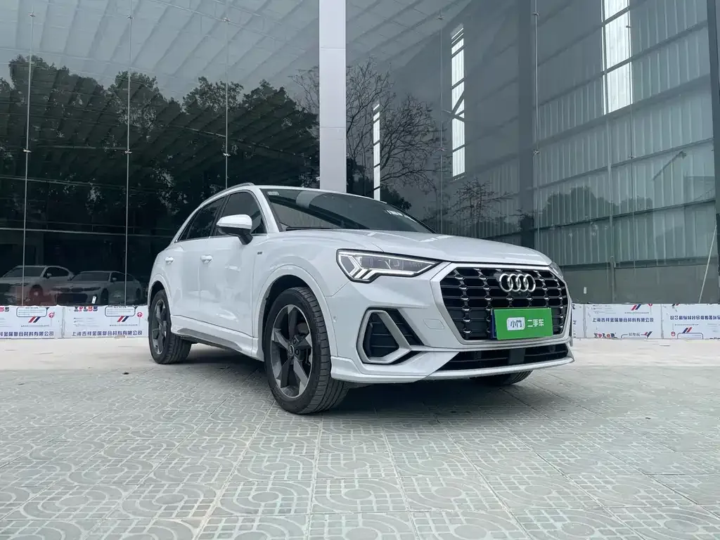Audi Q3 — фото 4