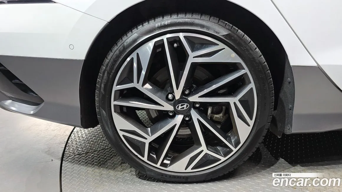 Hyundai Ioniq6 2023 из KR, фото 5