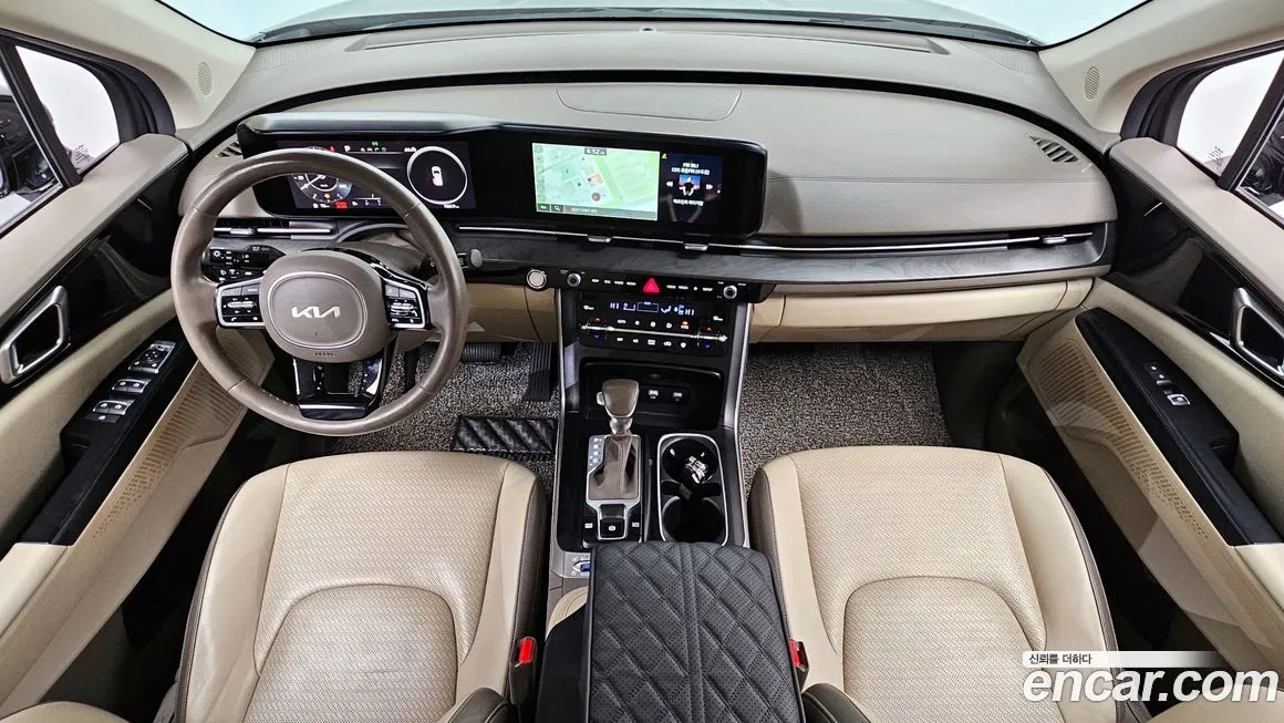 Kia Carnival — фото 10