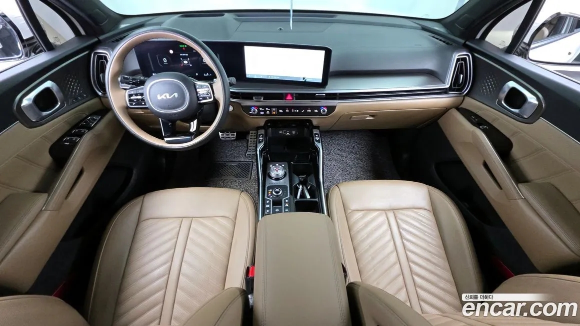 Kia Sorento — фото 7