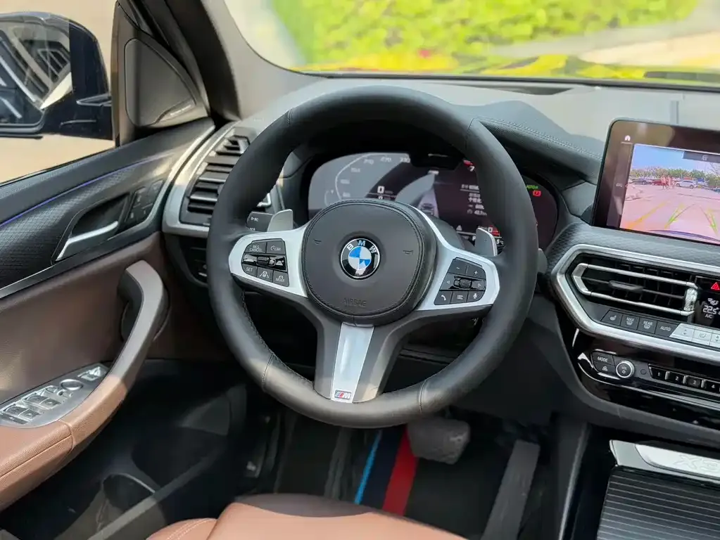 BMW X3 — фото 10