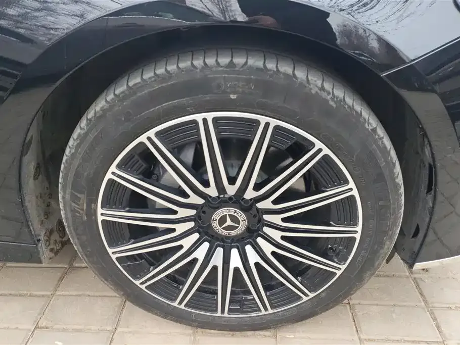Mercedes-Benz E-Class 2024 из CN, фото 9