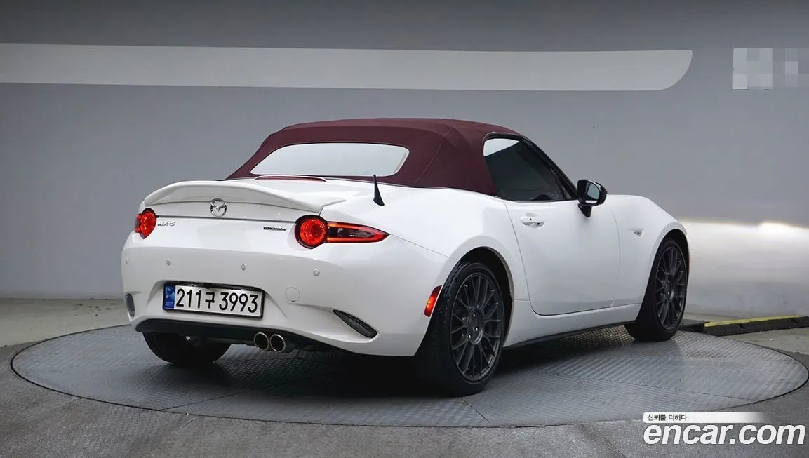 Mazda MX-5 Miata — фото 2