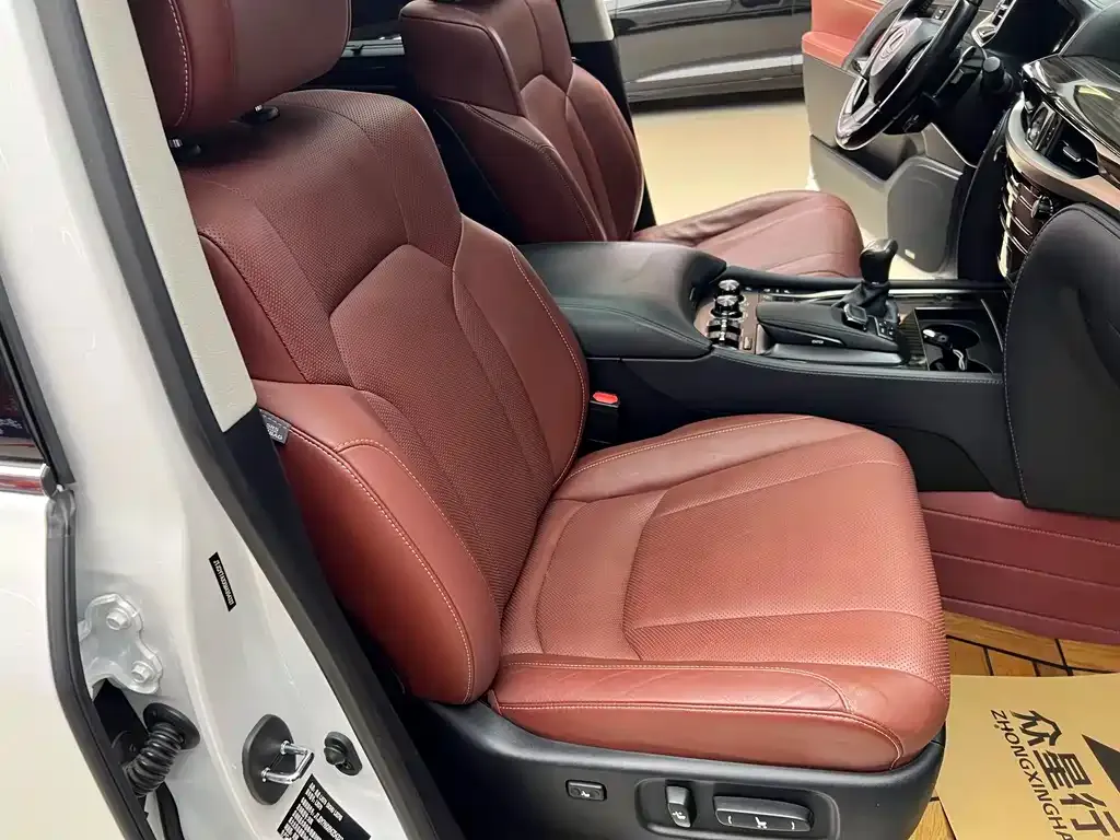 Lexus LX 2022 из CN, фото 9