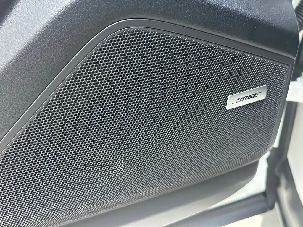 Porsche Cayenne — фото 10