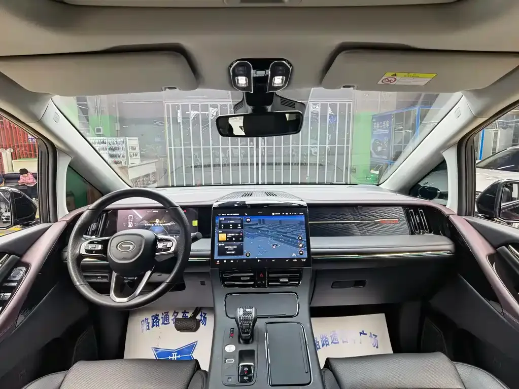 GAC Motor Trumpchi M8 — фото 9