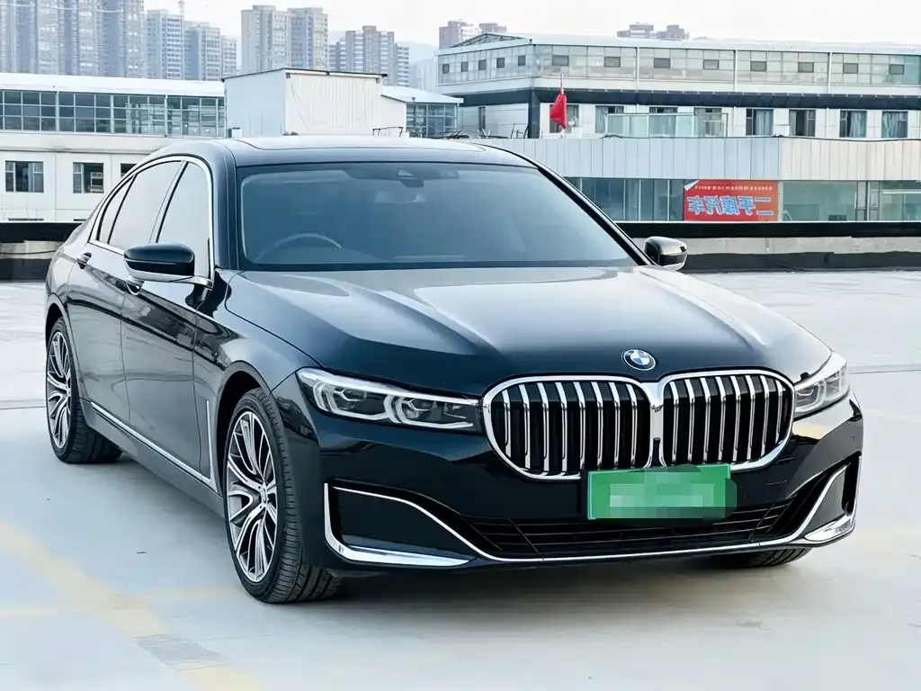 BMW 7 Series — фото 5