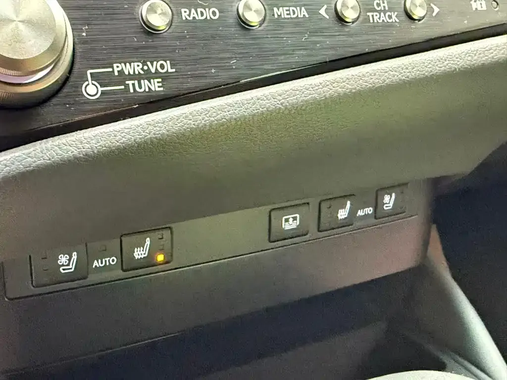 Lexus ES 2024 из CN, фото 8