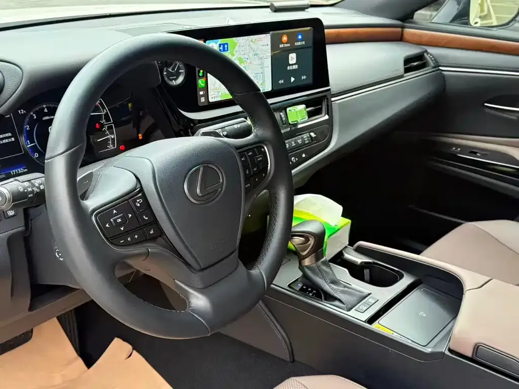 Lexus ES 2024 из CN, фото 7