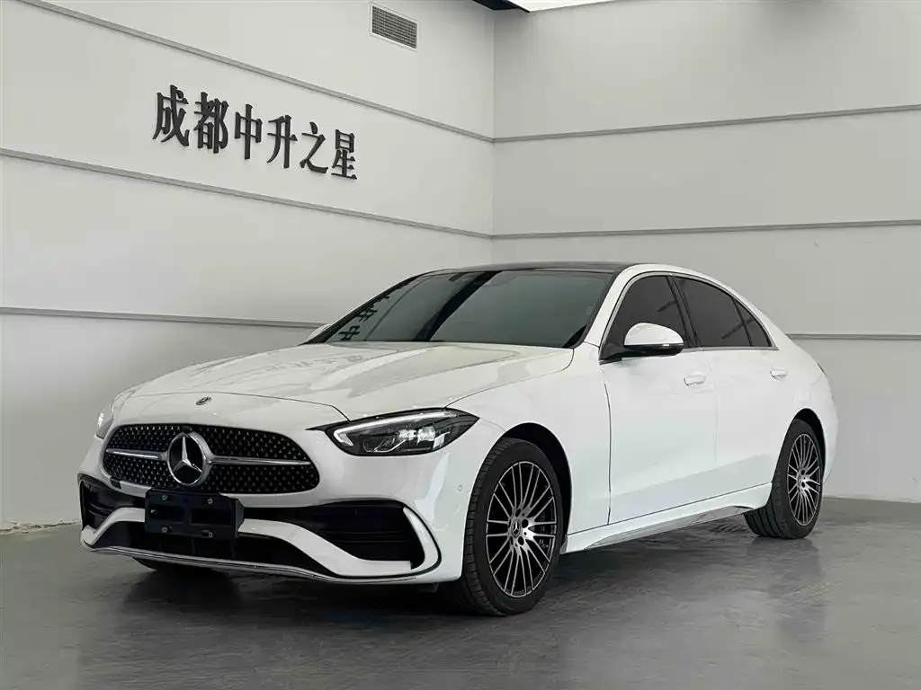 Mercedes-Benz C-Class — фото 1