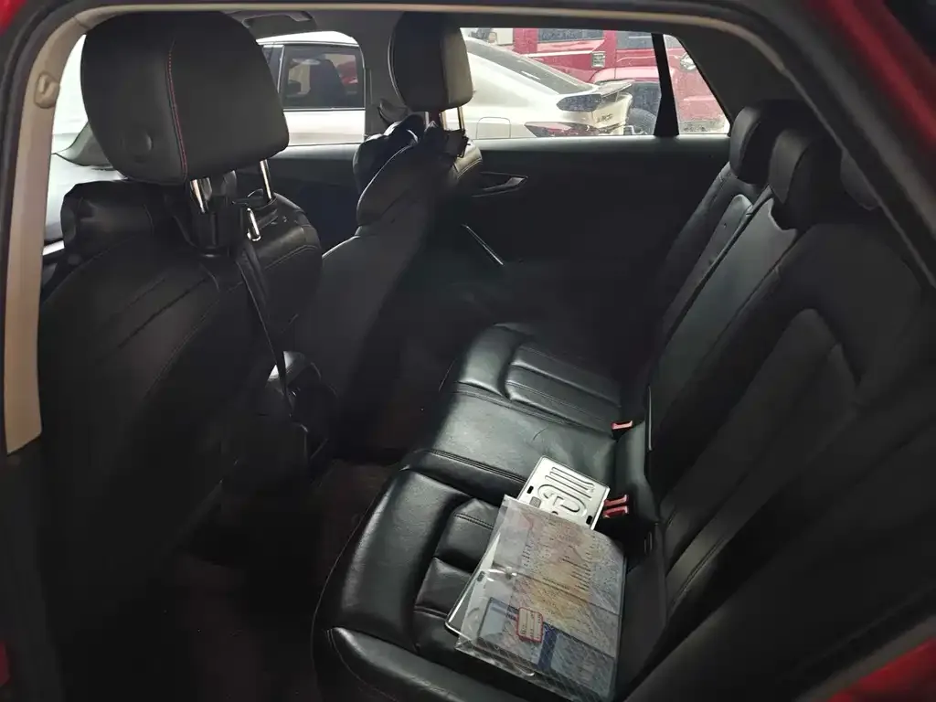 Audi Q2L 2022 из CN, фото 2