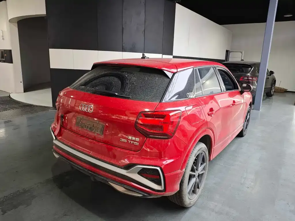 Audi Q2L 2022 из CN, фото 6