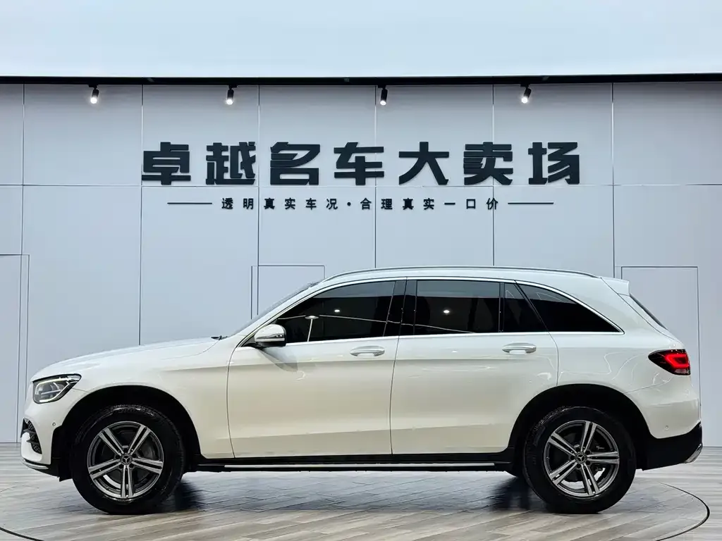 Mercedes-Benz GLC — фото 9