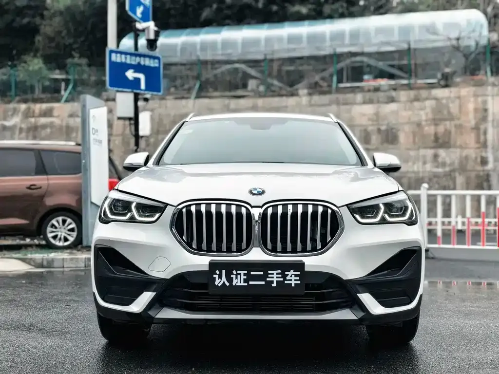 BMW X1 2021 из CN, фото 6