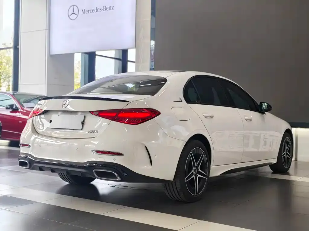 Mercedes-Benz C-Class 2023 из CN, фото 2